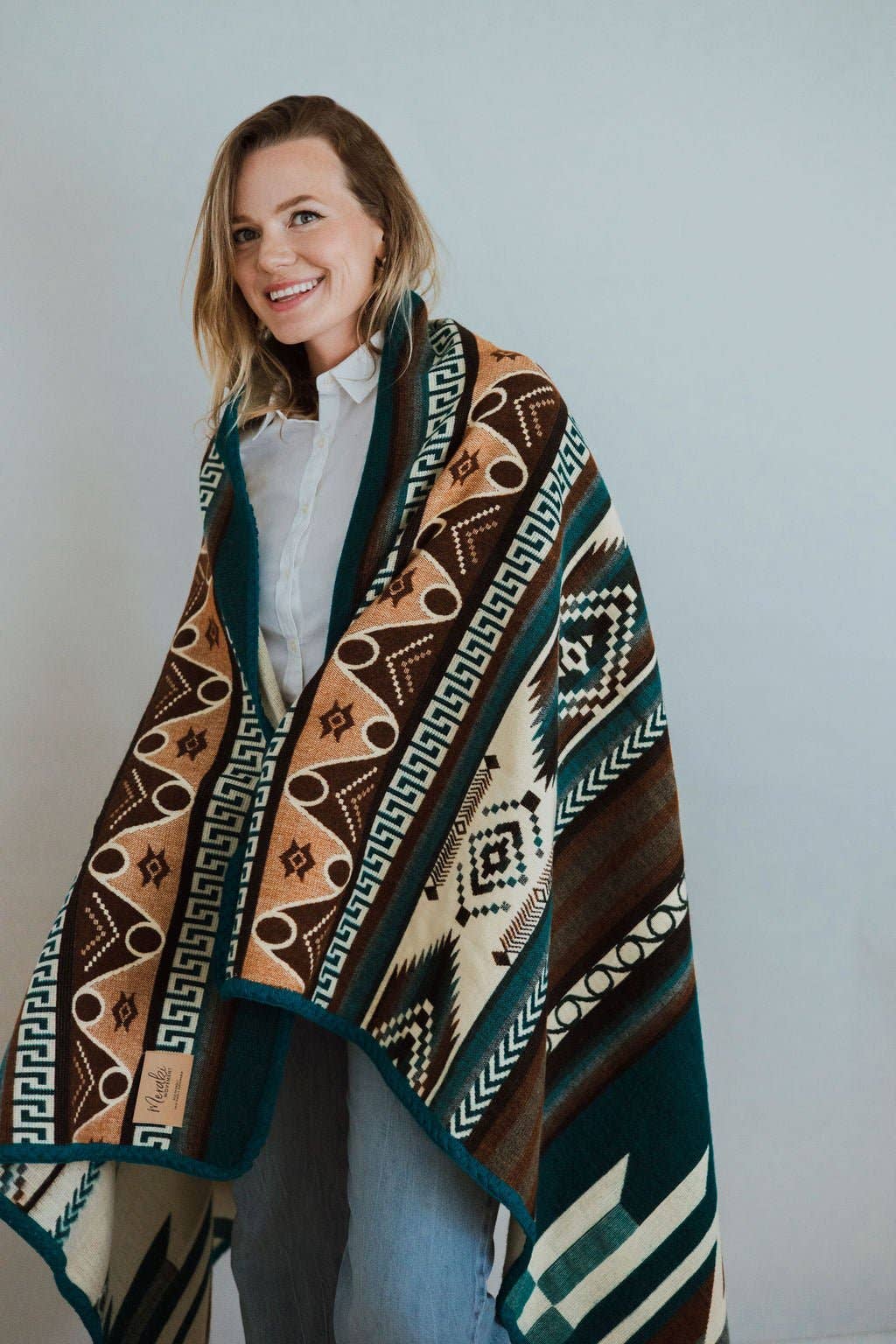 Circles Aztek Alpaca Throw Blanket