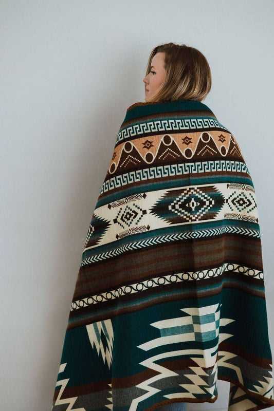 Circles Aztek Alpaca Throw Blanket